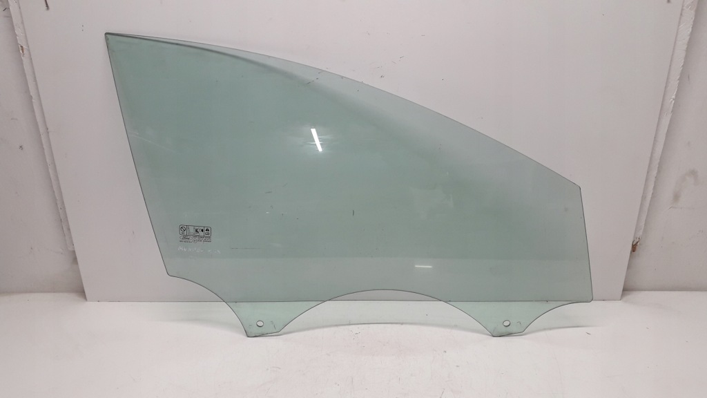 фото №3, Ford mondeo mk4 стекло правая перед ..7