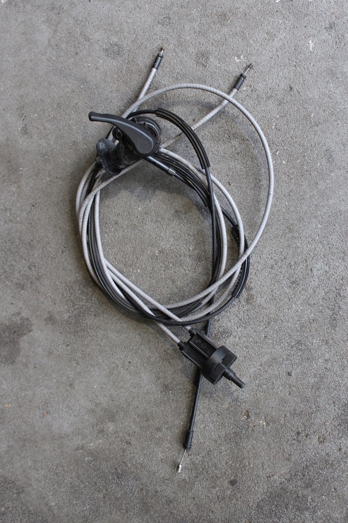 фото №1, Dacia sandero ii троси лампа капот замка регулювання