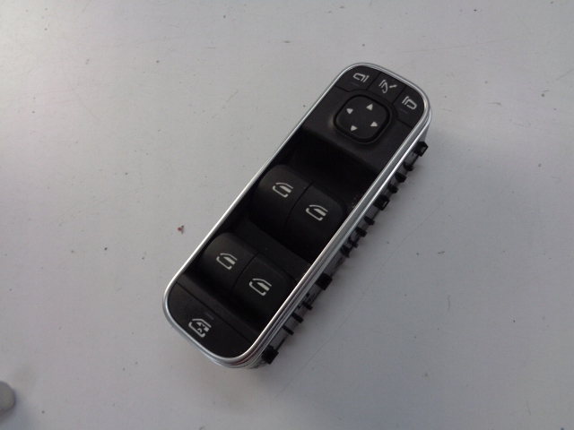 фото №1, Панель окон левый перед mercedes eqa h243 2021 rok