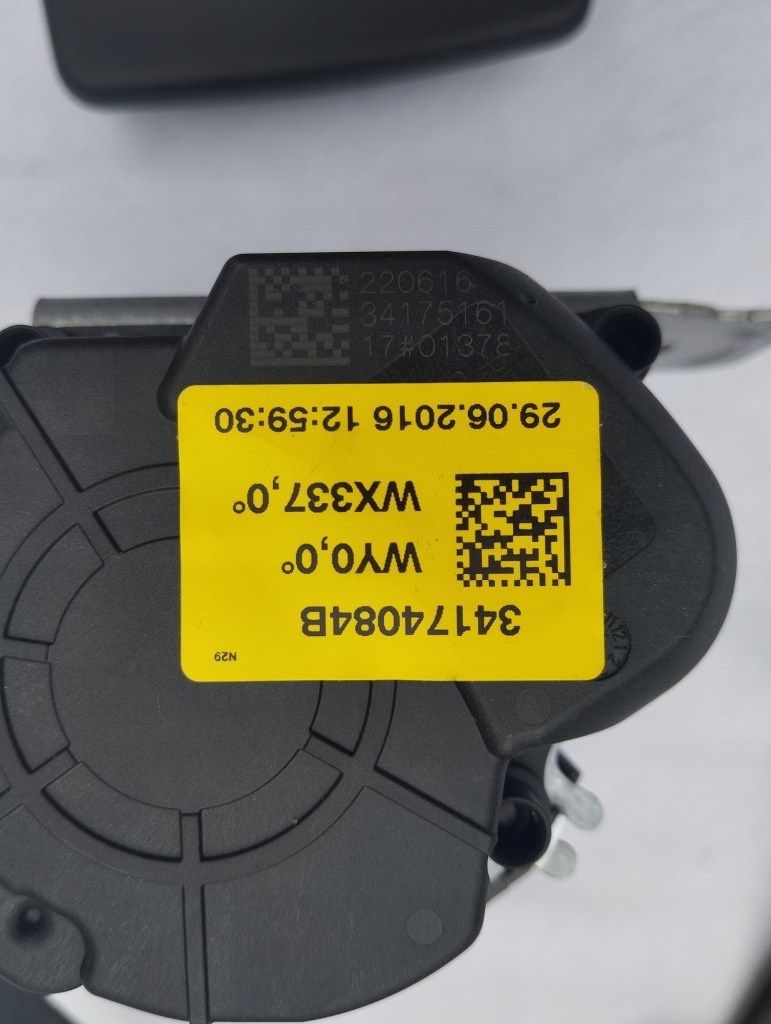 фото №7, Opel astra k v hb 16r pas безопасности средний задняя 39041623 34174084b