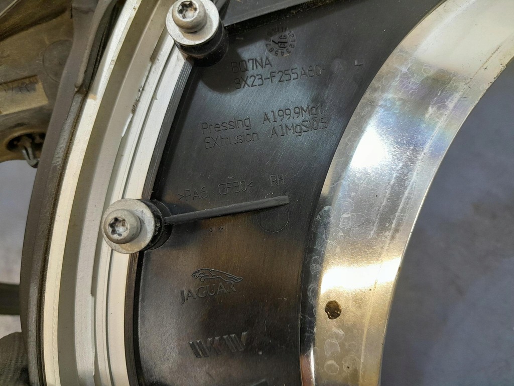 фото №5, Jaguar xf i x250 молдинг рамка скло кузовний