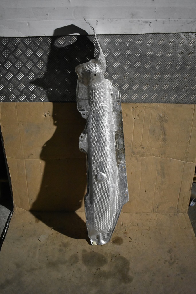 фото №1, Idealna захист теплова bmw f91 f92 f93 1