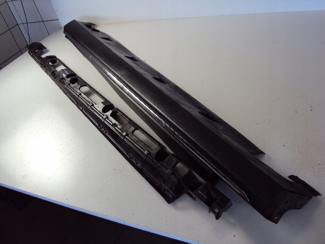 фото №1, Mercedes-benz оригінальний номер a1666900340 молдинг поріг