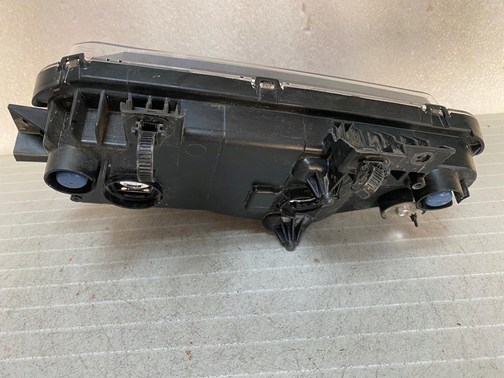 фото №12, Противотуманная фара правый поворотник mitsubishi l200 v vi 19-