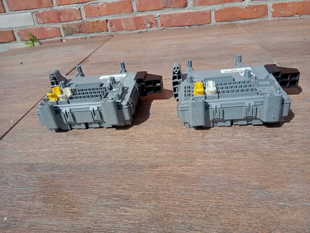 фото №10, Jeep cherokee kj 01-07r коробка запобіжників 56010436ae