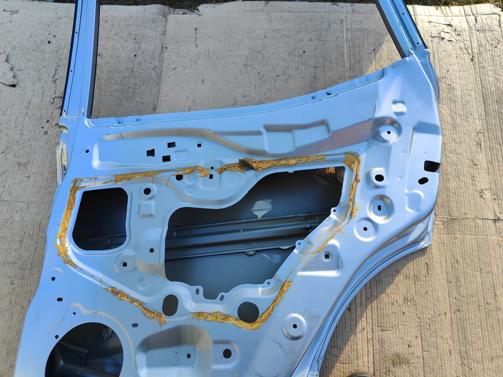 фото №14, Двері праве задні правий задня nissan qashqai ii j11