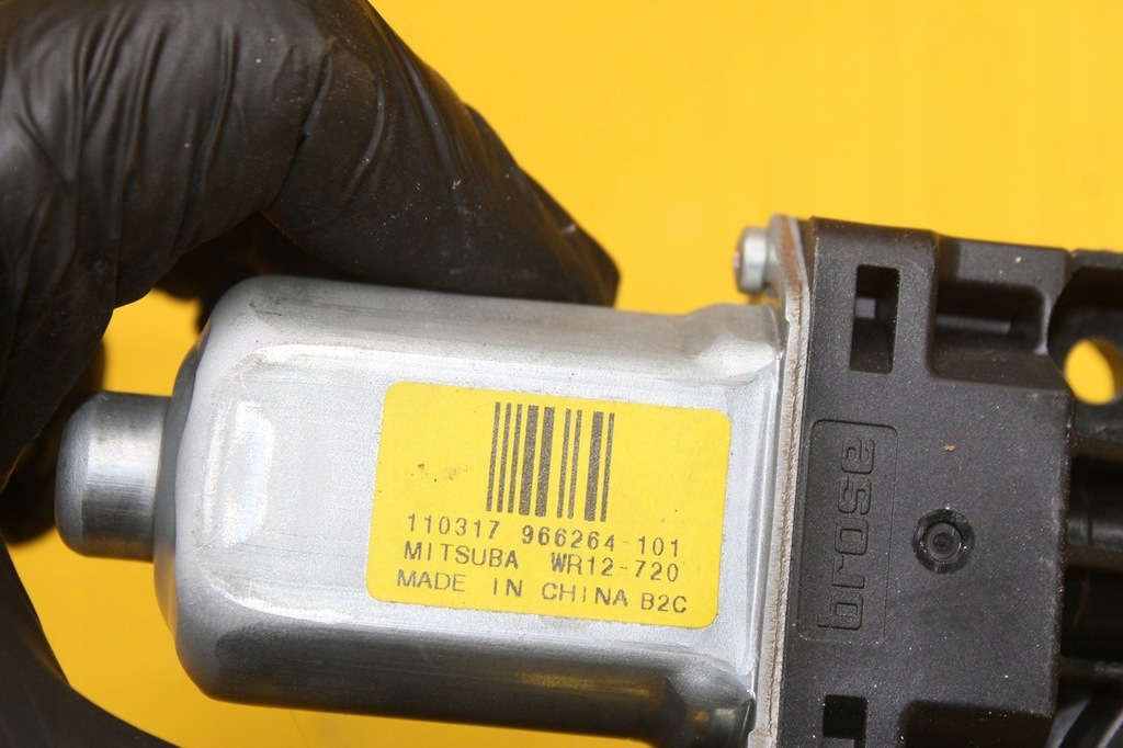 фото №8, Моторчик стекло левый задняя v60 s60 ii 966264-101