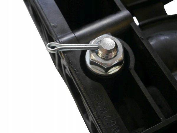 фото №7, Заглушки крышка вихревых коллектор mercedes w209 2.2