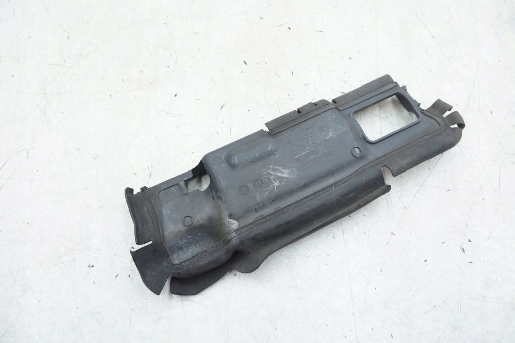 фото №1, Volvo xc60 повітропровід повітря права 30764567