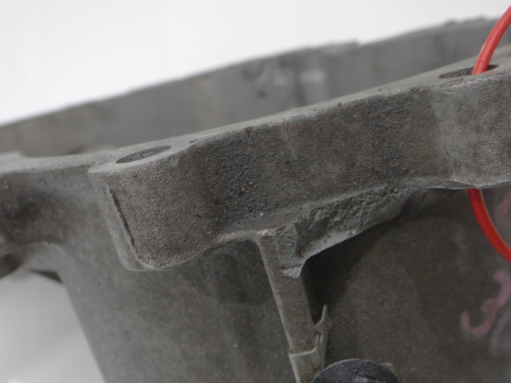 фото №11, Корпус задняя коробки приборной панели bmw x3 e83 14564474