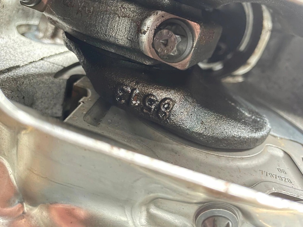 фото №11, Блок двигуна dół двигуна bmw g30 g20 g01 b47d20b блок wał 8579506