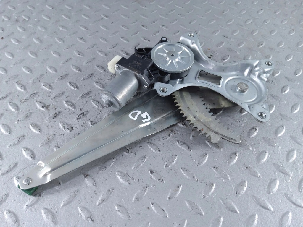 фото №6, Підйомник скло задній задня сторона права suzuki swift iii 8350152r00