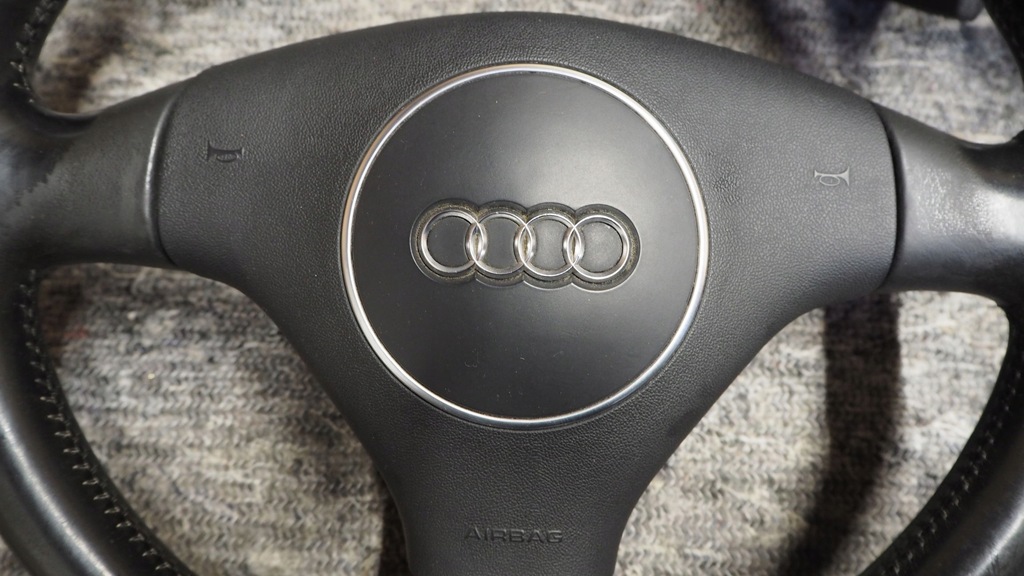 фото №6, Приборная панель приборная air bag audi a3 8p