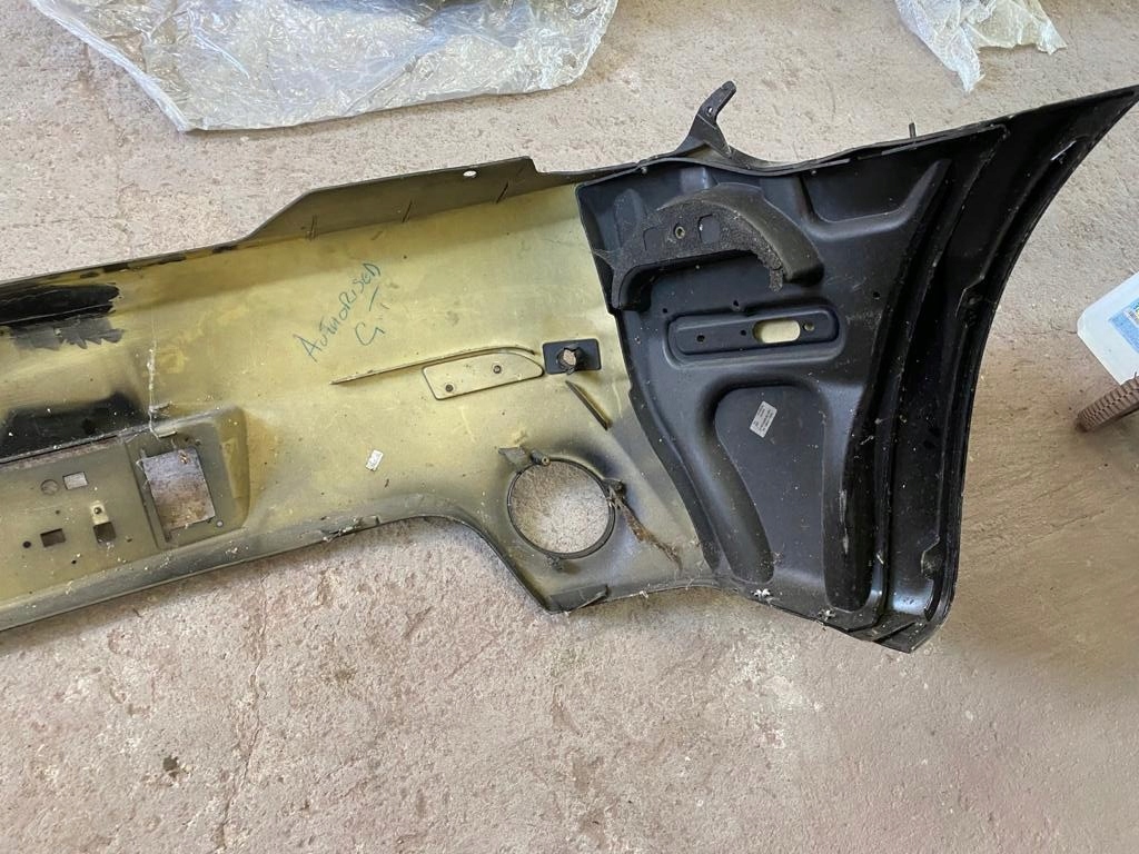 фото №8, Бампер задня задній aston martin vantage 05-