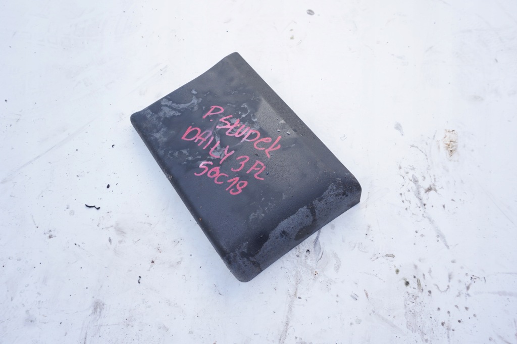 Купить Молдинг стойка правый перед iveco daily 50c18 3 iii fl