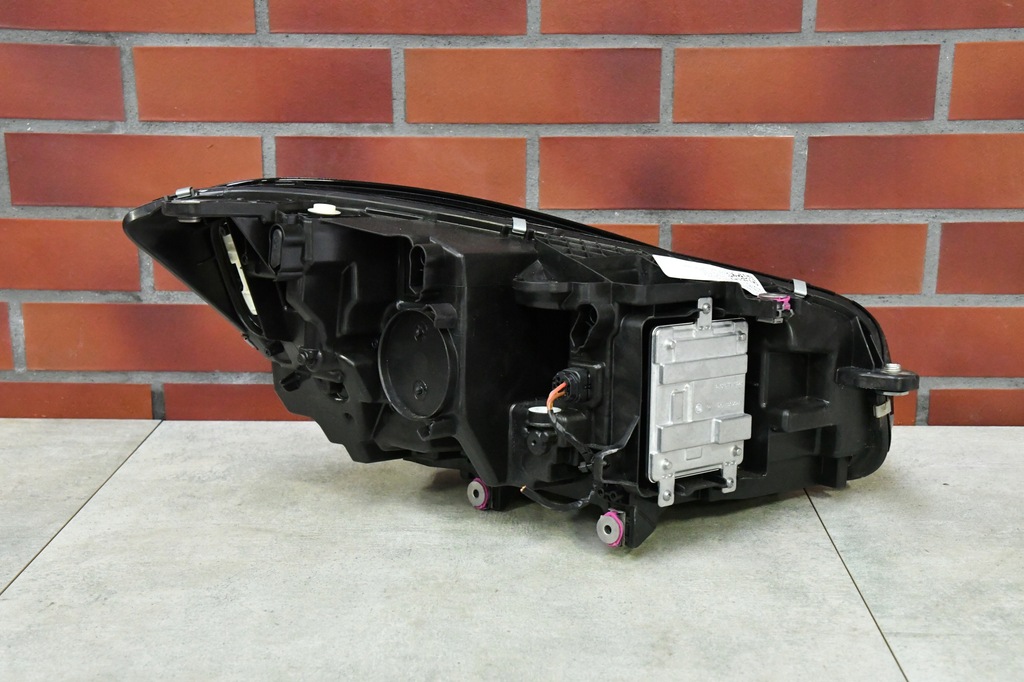 фото №4, Лампа led левая bmw z4 g29 rhd