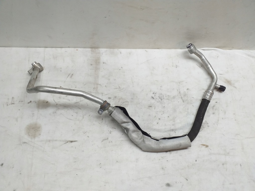 фото №1, Mercedes w156 w176 45 amg шланг кондиционера