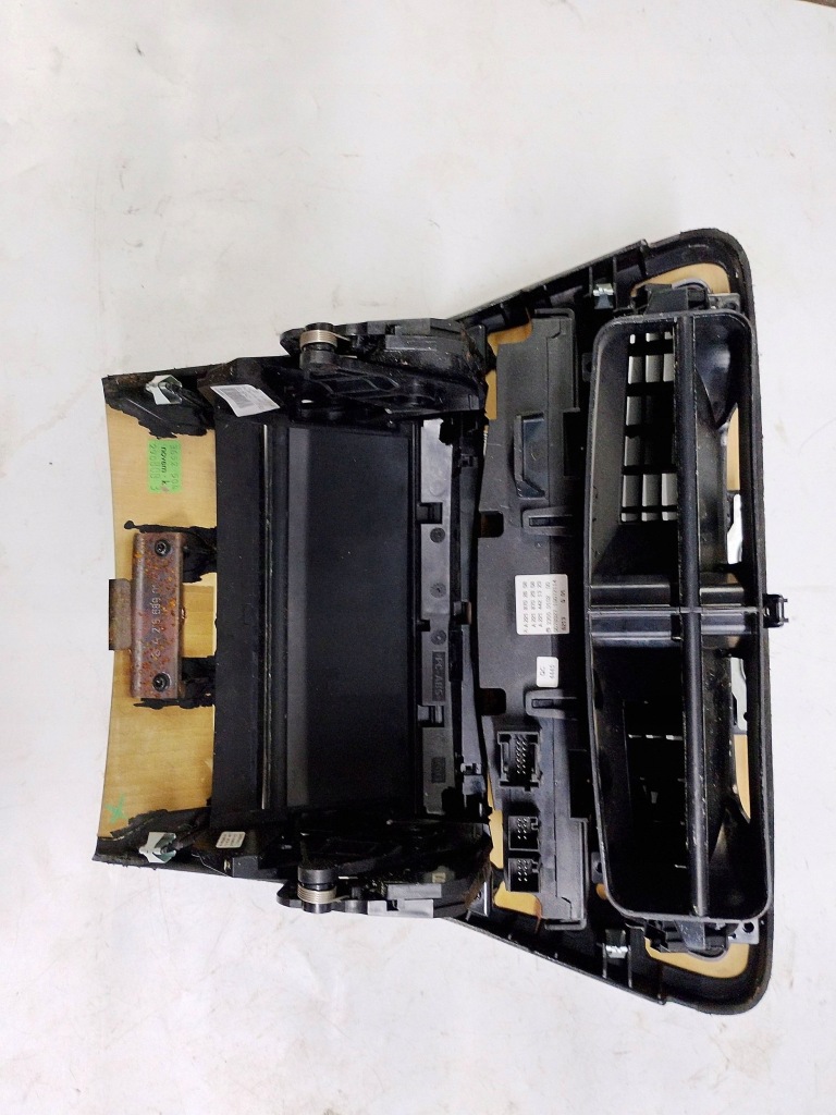Mercedes w221 панель кондиционера dekor консоли a2218702658 европа Доставка