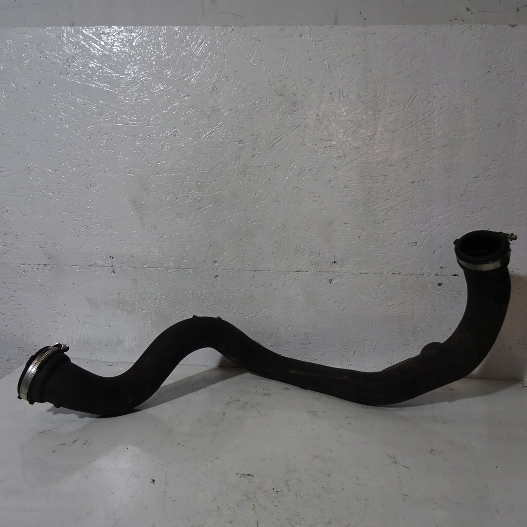 фото №2, Audi a4 b8 1.8tfsi труба интеркулер 8k0145673