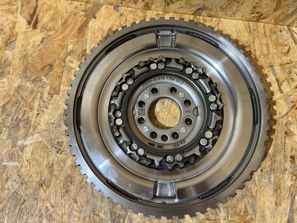 фото №5, Колесо маховик двухмассовый kia hyundai 1,6 crdi d4fe be51 23200-2u310 nowe