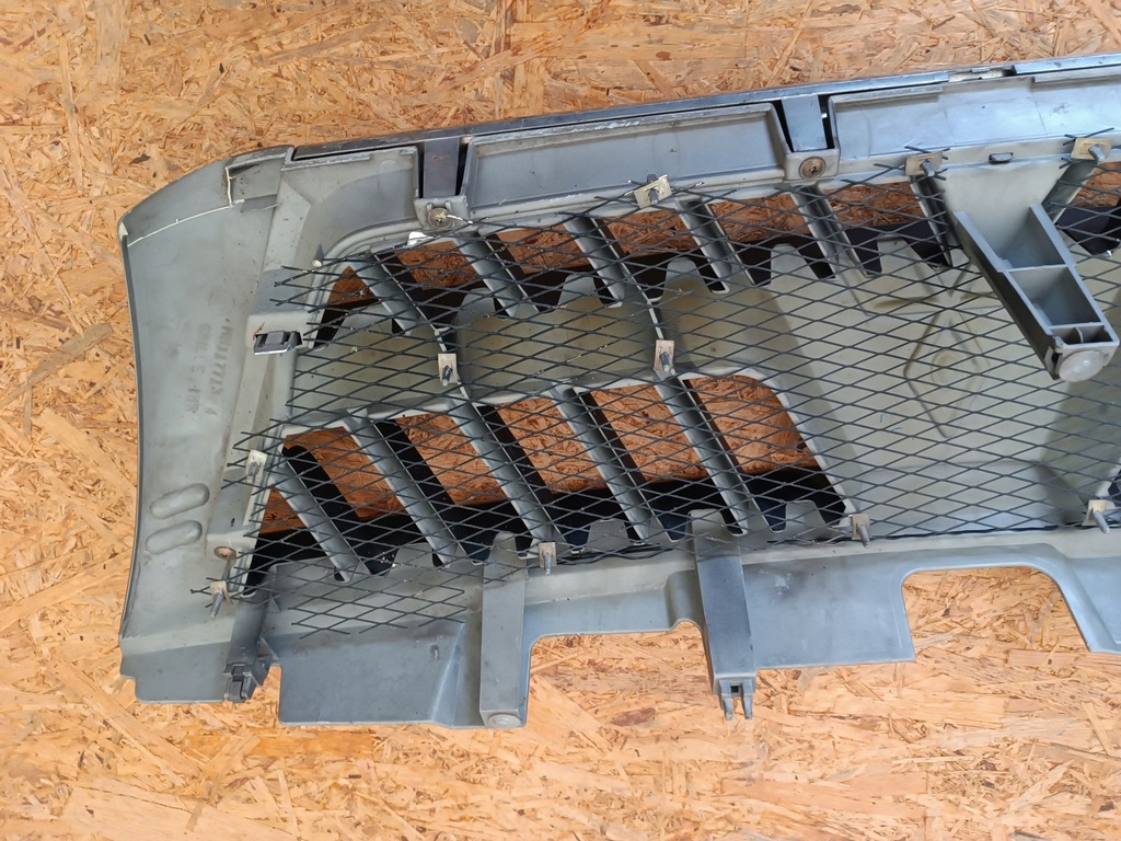 фото №9, Решітка решітка радіатора решітка радіатора бампера перед mn117713 mitsubishi pajero iii