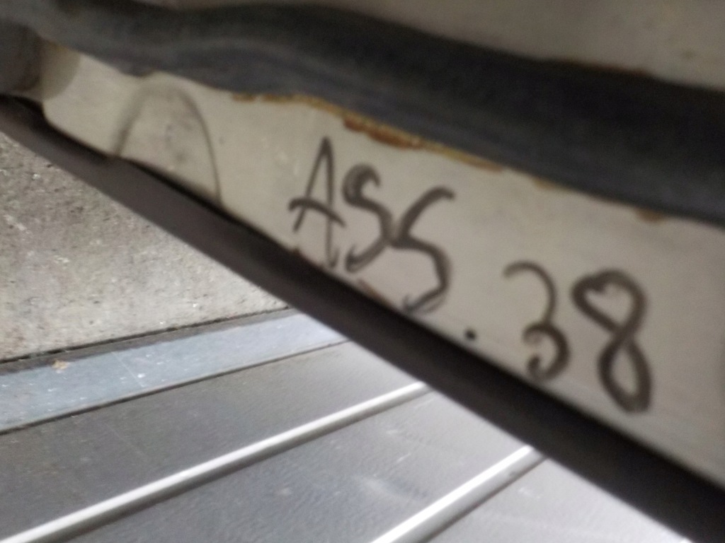 Двері праве задній mercedes w124 Київ