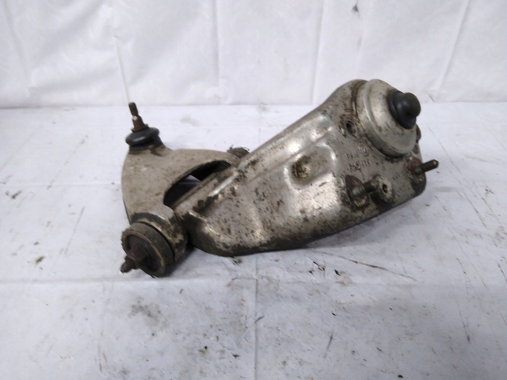 фото №3, Кронштейн амортизатора рычаг alfa romeo 159 60625001d