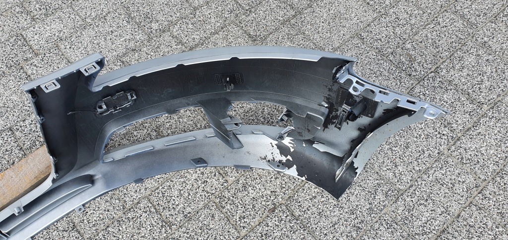 Audi a3 8p0 рестайлинг  09- бампер перед 6xpdc c075 Цена