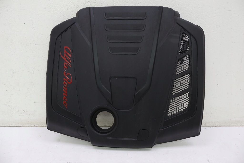 фото №1, Alfa romeo giulia 2.0t захист кришка двигуна