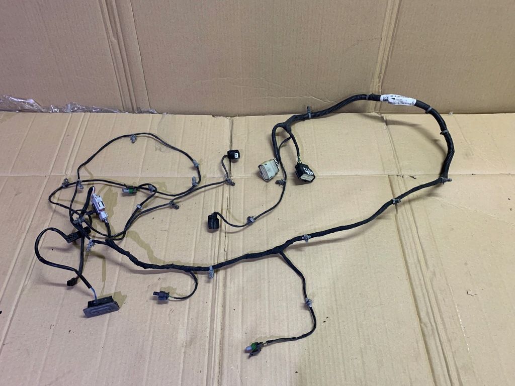 фото №1, Джгут бампера задня chevrolet camaro ss 6.2 16-