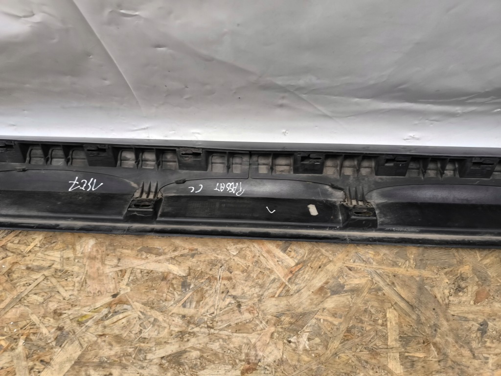 Купить Накладка  накладка на порог левый vw passat cc 08-12 европа  1.4 tsi 3c8853855b