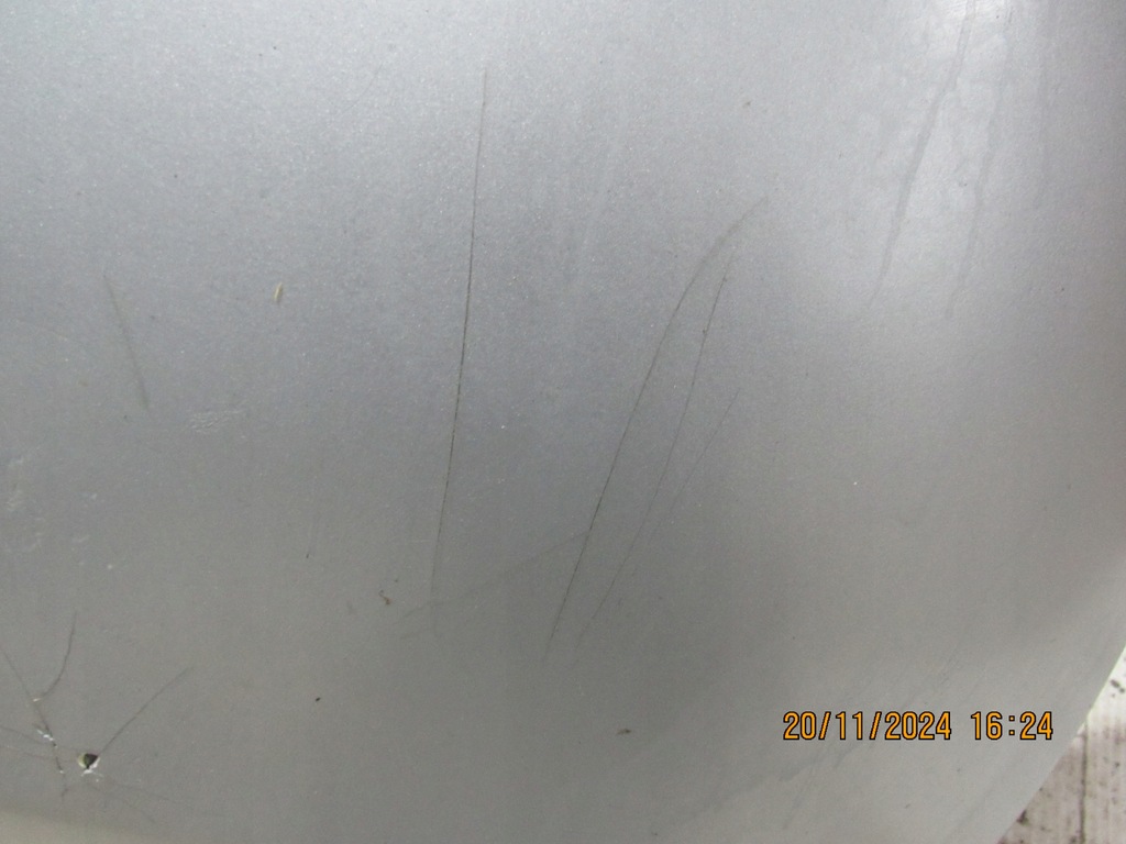 фото №7, Бампер задняя yaris ii 1e7