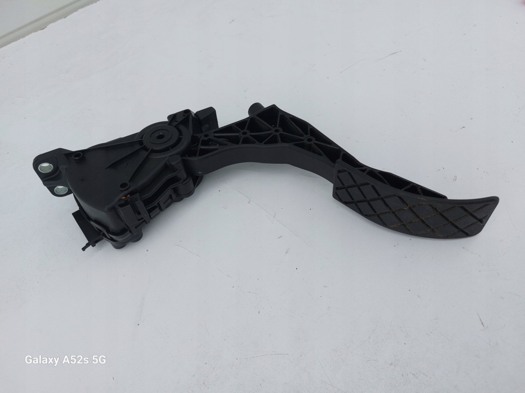 фото №1, Педаль газу vw polo v 6r 6q1 eu