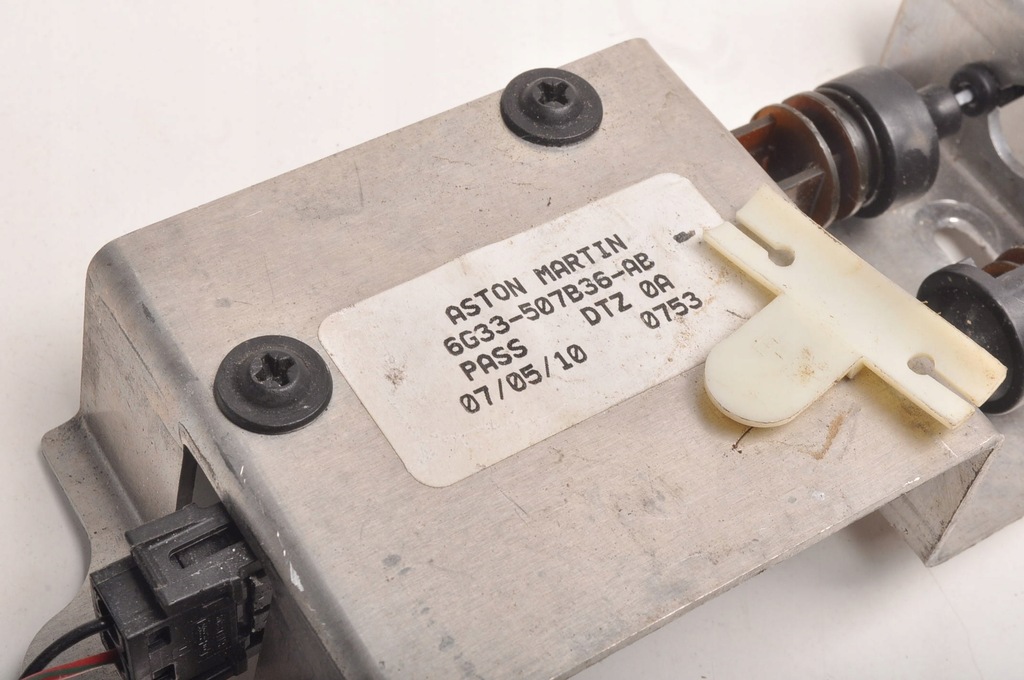 фото №6, Aston martin vantage 4.7 привід замка кришки 6g33-507b36-ab