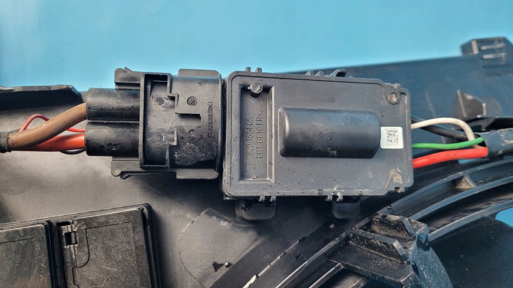 Bmw 5' g31 518d touring 18r вентилятор 8472266 8686163 8291684 Зі Шроту