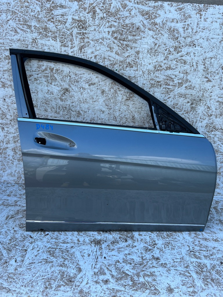 фото №1, Дверь правое перед передние mercedes c klasa w204