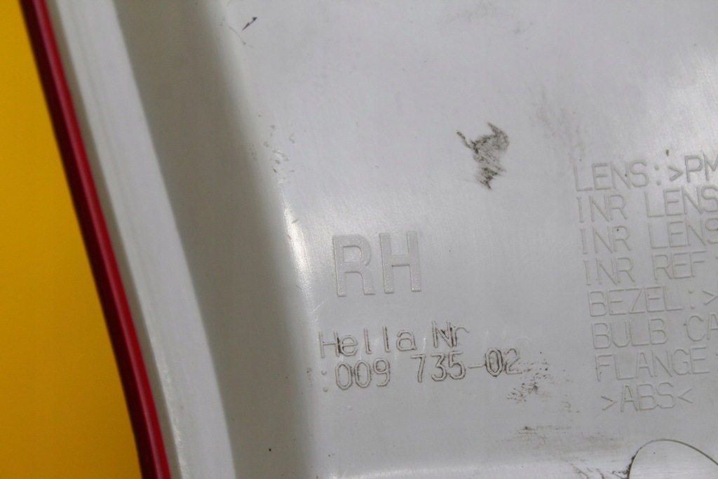 фото №8, Лампа правый задняя kia ceed i 3d hb