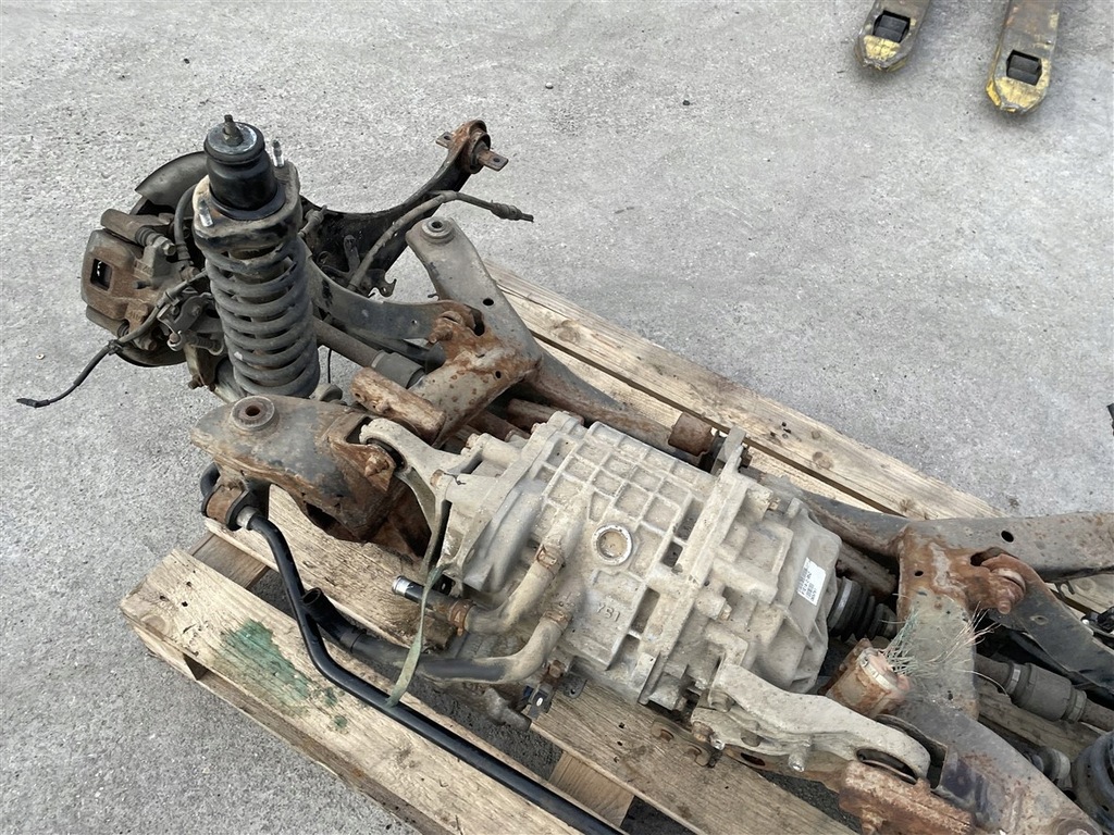 фото №7, Балка підрамник підвіска міст 2.0 бензин phev mitsubishi outlander iii 3