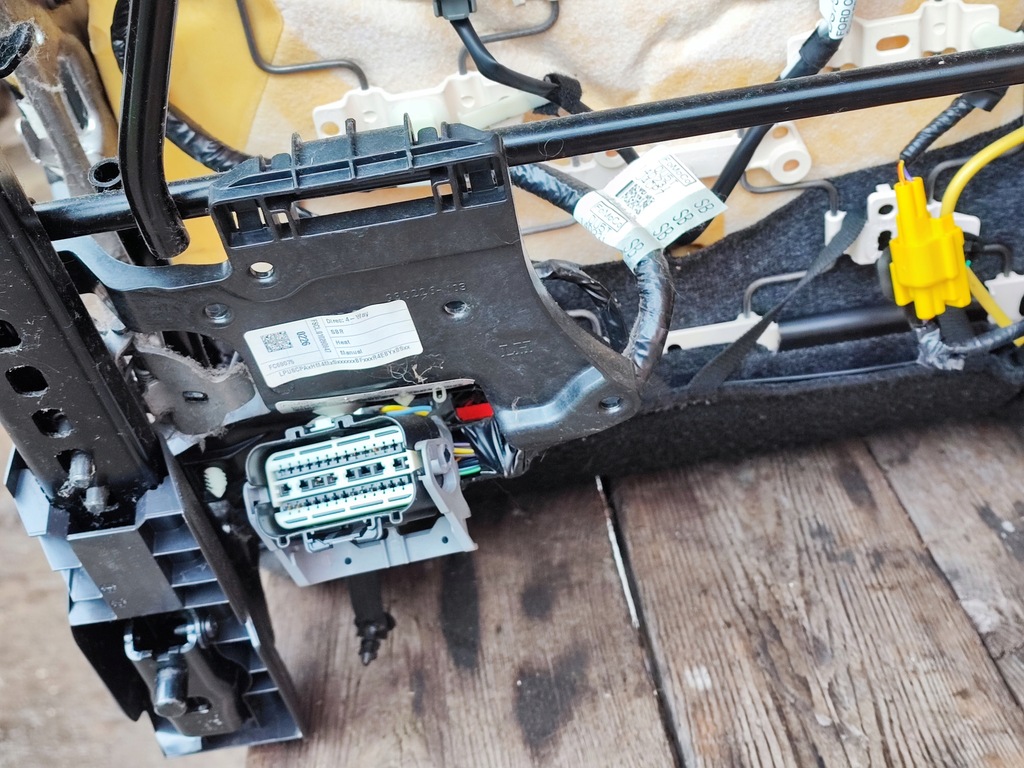 фото №15, Ford mondeo mk5 сиденье левый перед водителя с подогревом