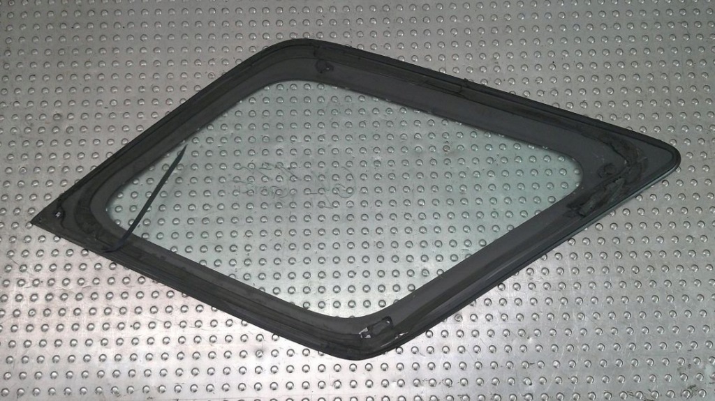 фото №5, Suzuki grand vitara ii 2013 скло кузовна права ліва задня 3d