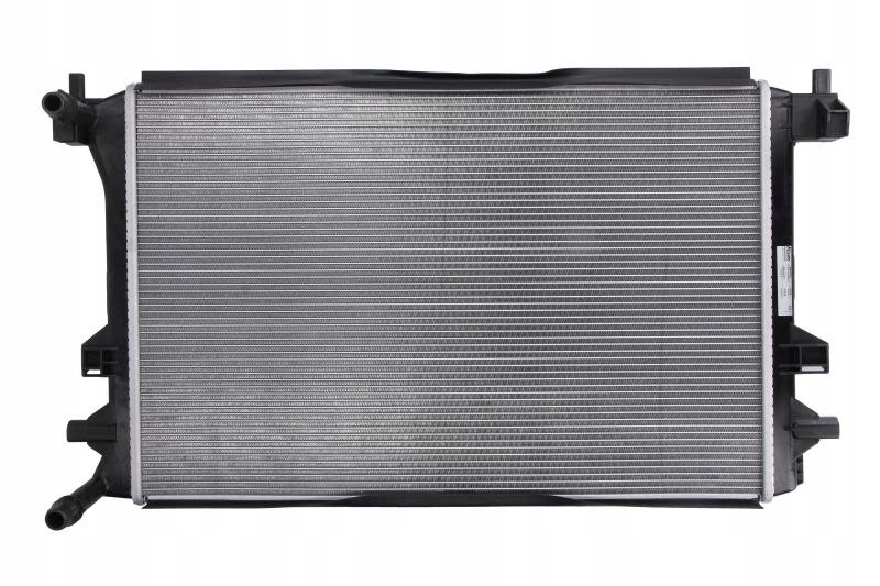 фото №1, Радиатор двигателя nissens 606910