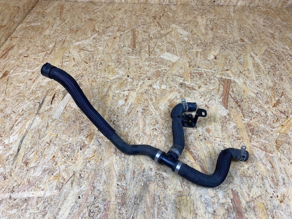 Патрубок труба шланг води renault megane iv 210473570r 2016- Зі Шроту