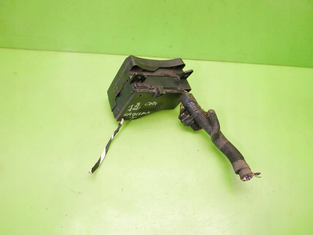 фото №8, Коробка запобіжників mitsubishi carisma i 1.8