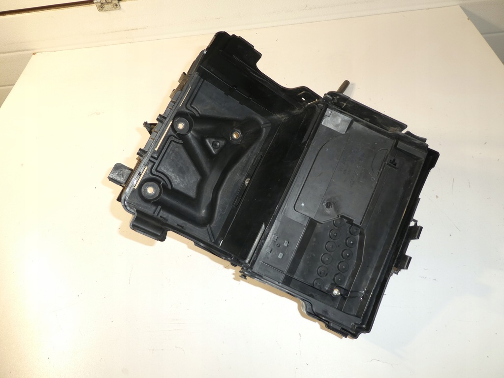 фото №5, Коробка предохранителей vw polo 9n 6q0937550f