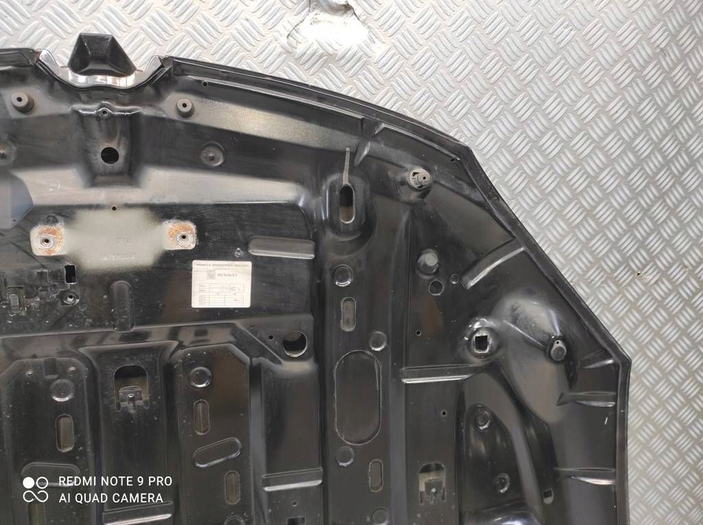 Renault megane 3 рестайлинг  капот передняя крышка двигателя цвет чёрный tegne Недорого