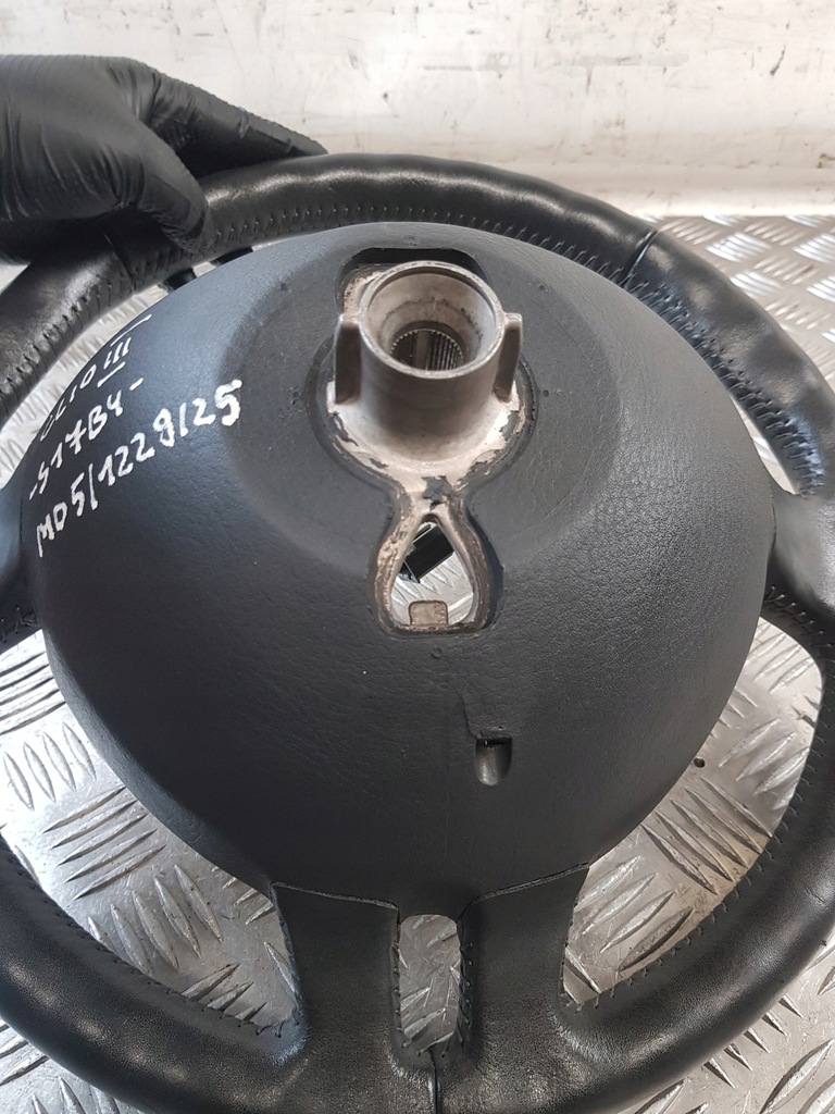 фото №4, Воздуховод 8200344077 renault clio iii 06r-