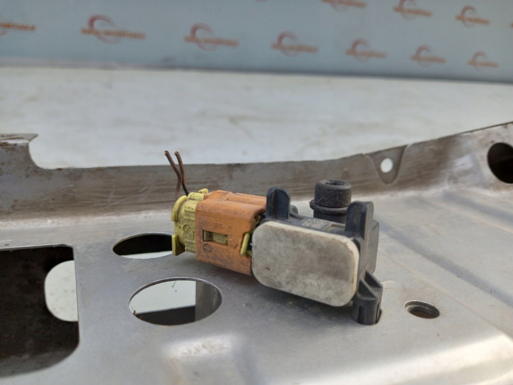 фото №7, Pas передній верхній панель фари fiat doblo ii opel combo d 10-22