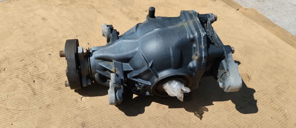 Мост дифференциал задний  mercedes s klasa w222 2.47 a2213511505 , a2213510308 Недорого