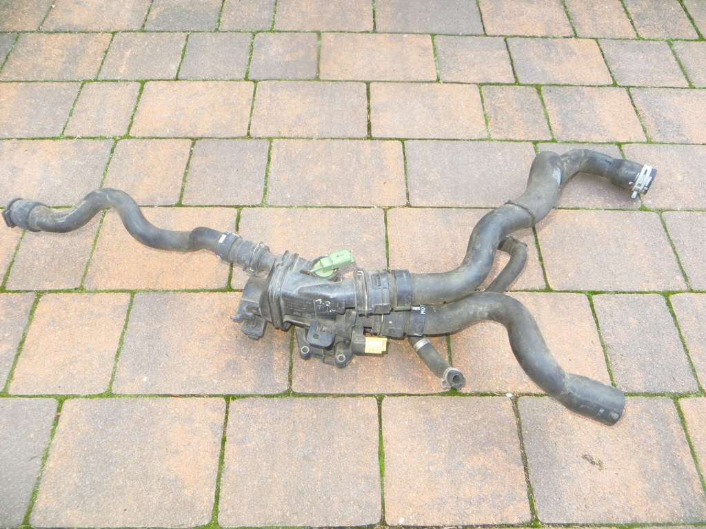 фото №1, Peugeot 2008 i термостат корпус трубы wody провода 9807198480