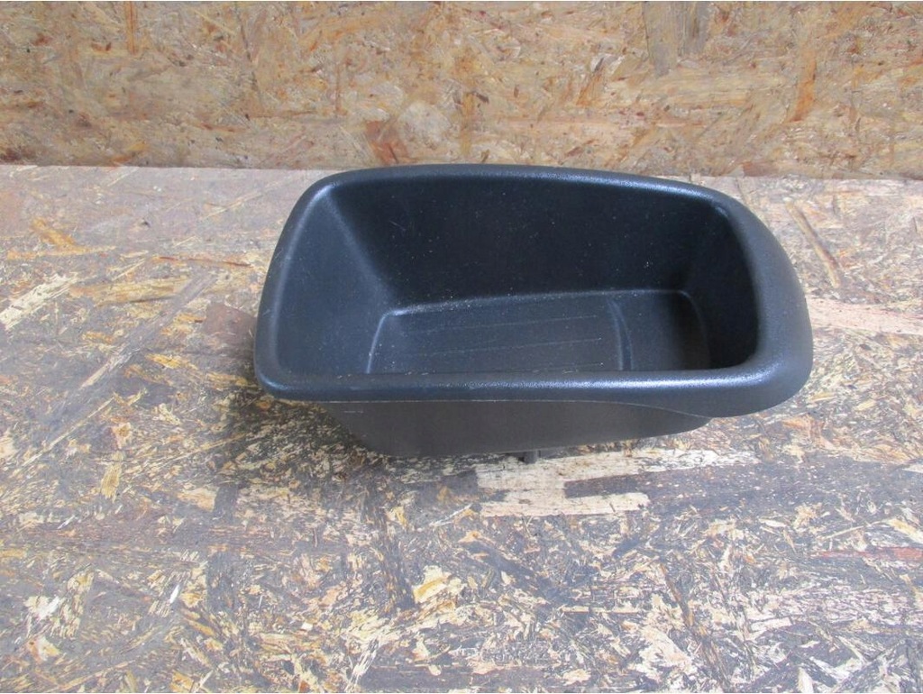 фото №1, Renault captur i бардачок консолі